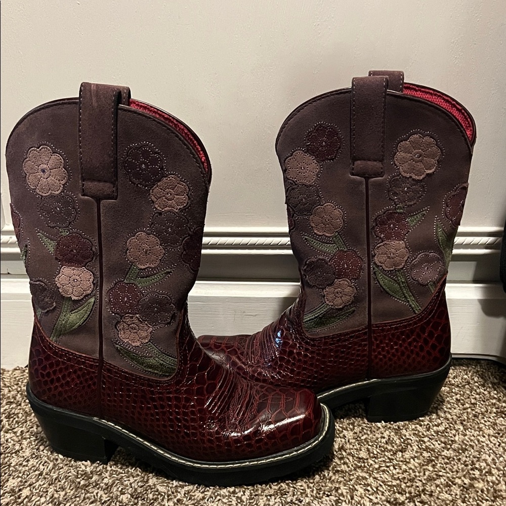 Ariat Burgundy  Heeled Boots